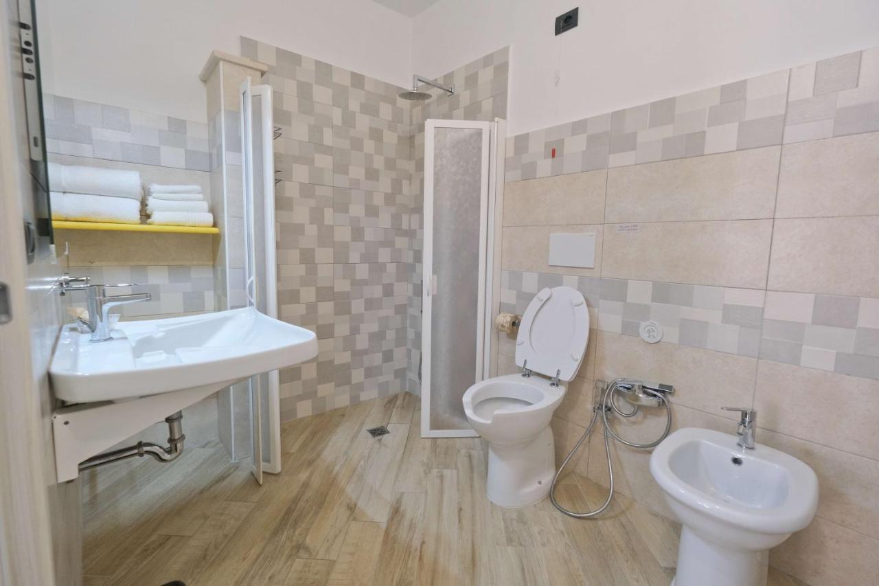 Il Porto Affittacamere B&B Brindisi Luaran gambar