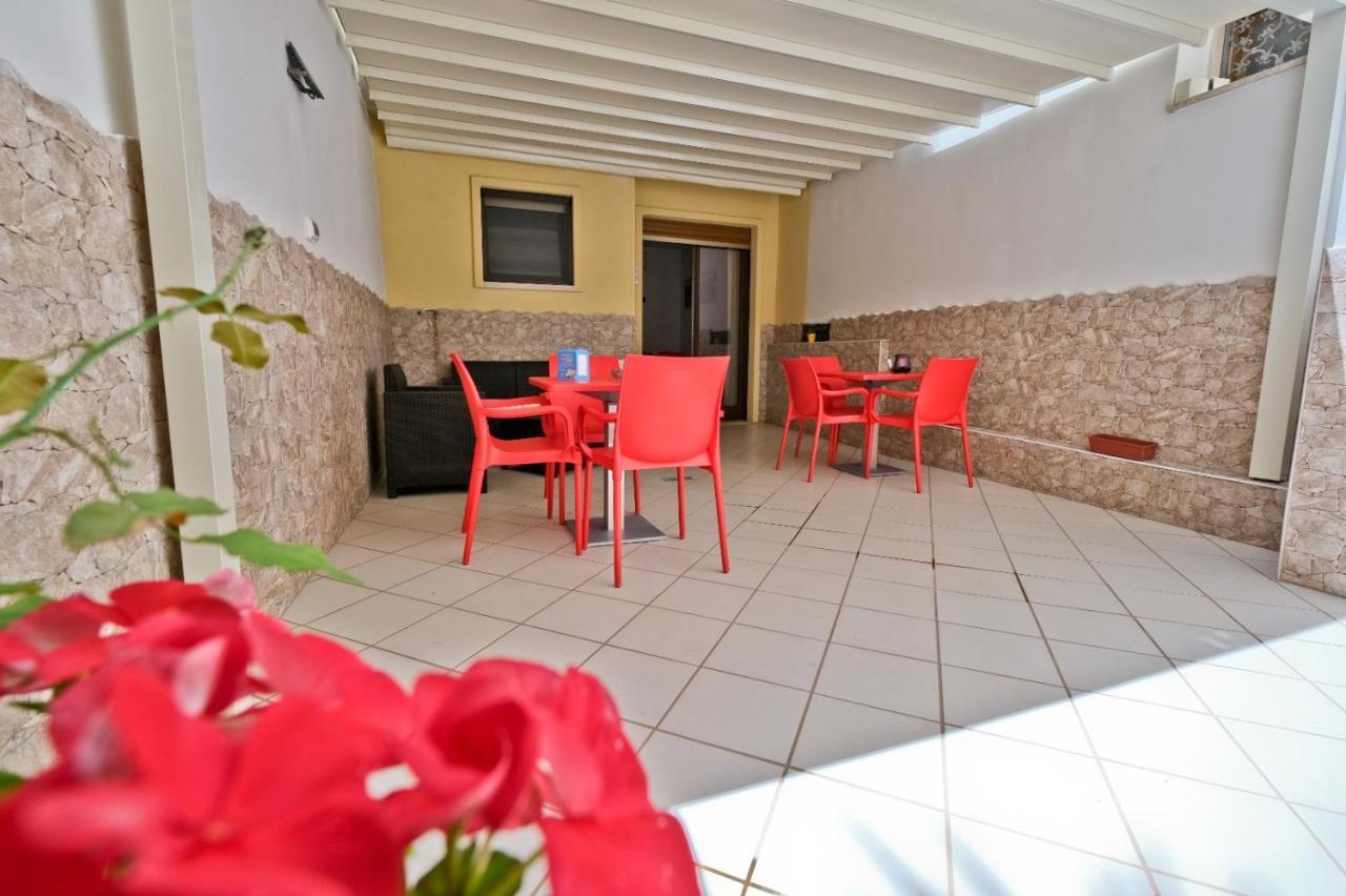 Il Porto Affittacamere B&B Brindisi Luaran gambar