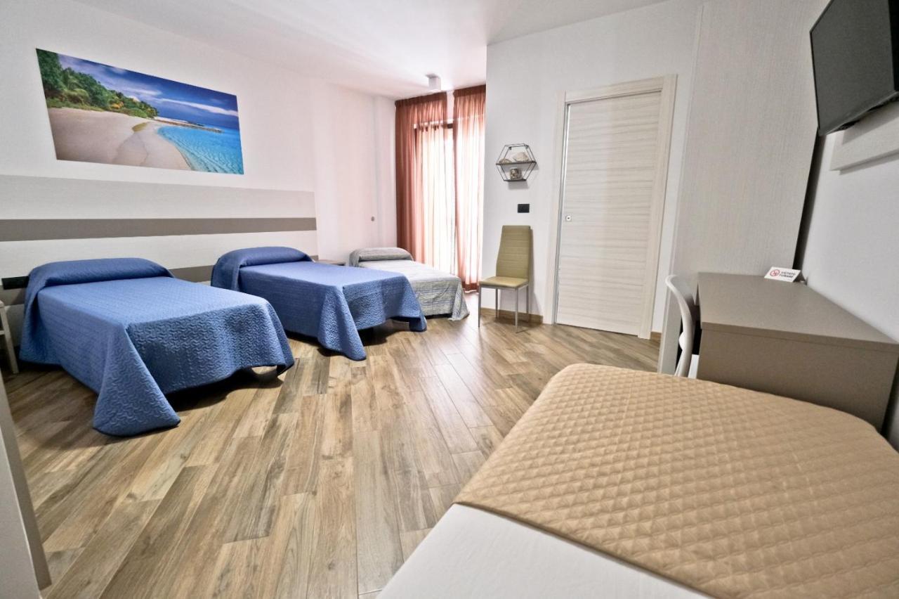 Il Porto Affittacamere B&B Brindisi Luaran gambar